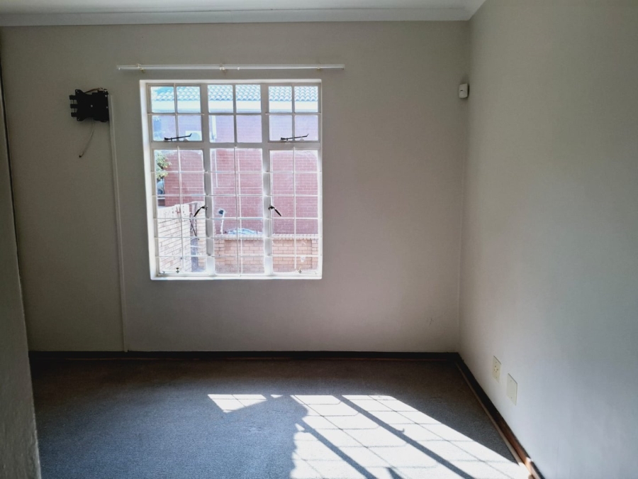 2 Bedroom Property for Sale in Pentagon Park Free State